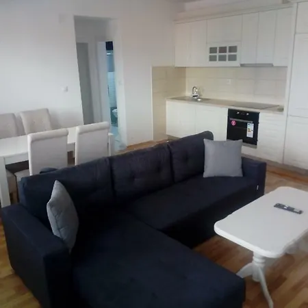 Exclusive In The Center Of Апартаменти *